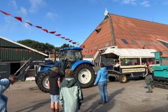 2-20250913-aankomst-boerderij-web